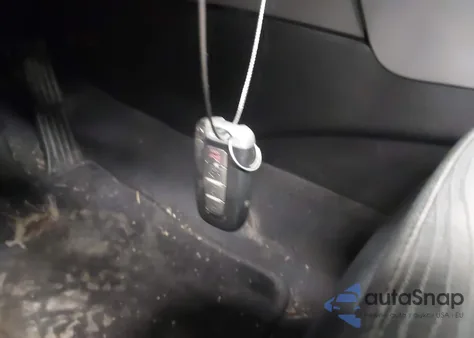 2011 Hyundai Sonata Hybrid z USA, uszkodzony, nr VIN KMHEC4A41BA003536